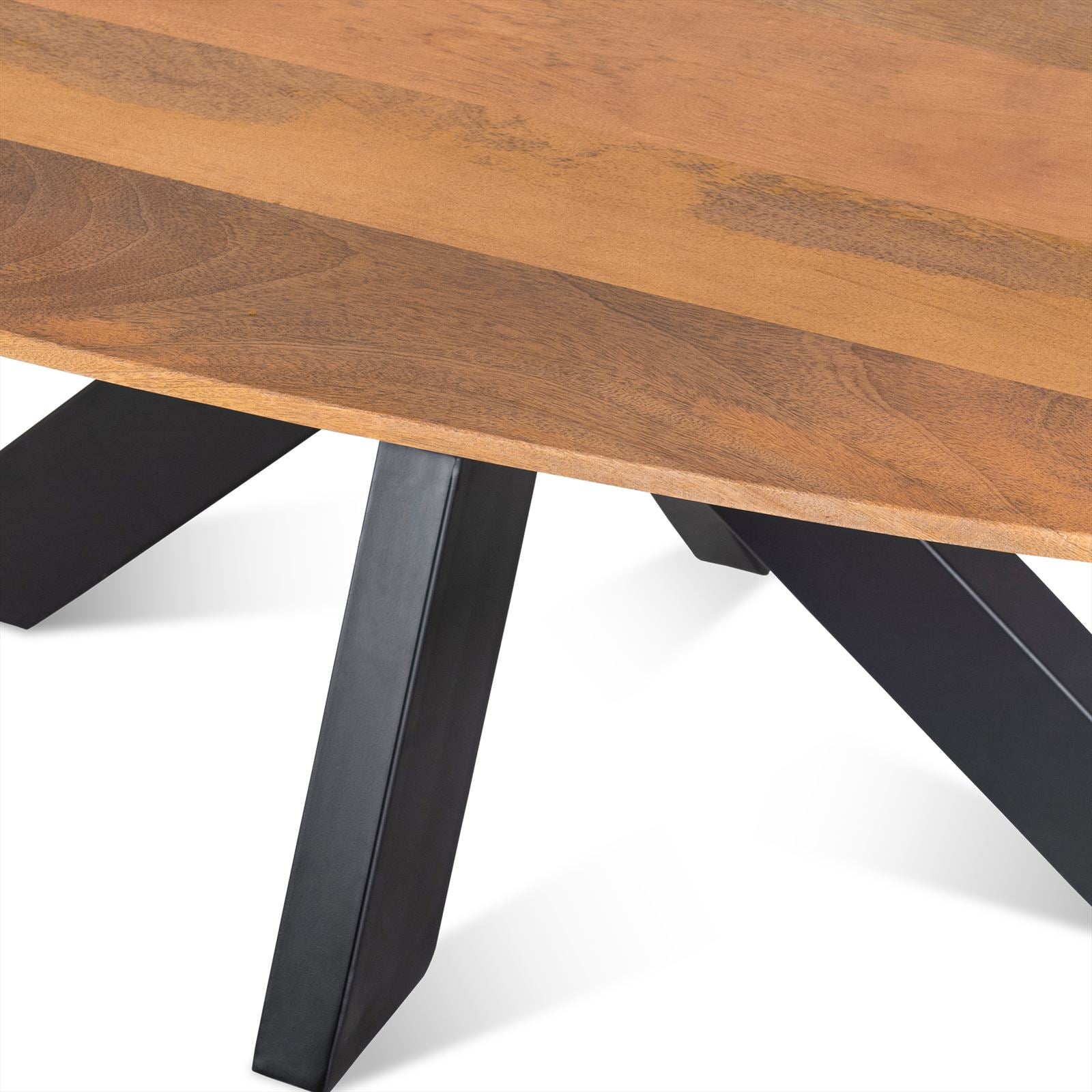 Detailaufnahme des Couchtisch Dänisch Oval Runa 130, mit der Holzmaserung der Platte und einem schwarzen Metallbein - Benoa
