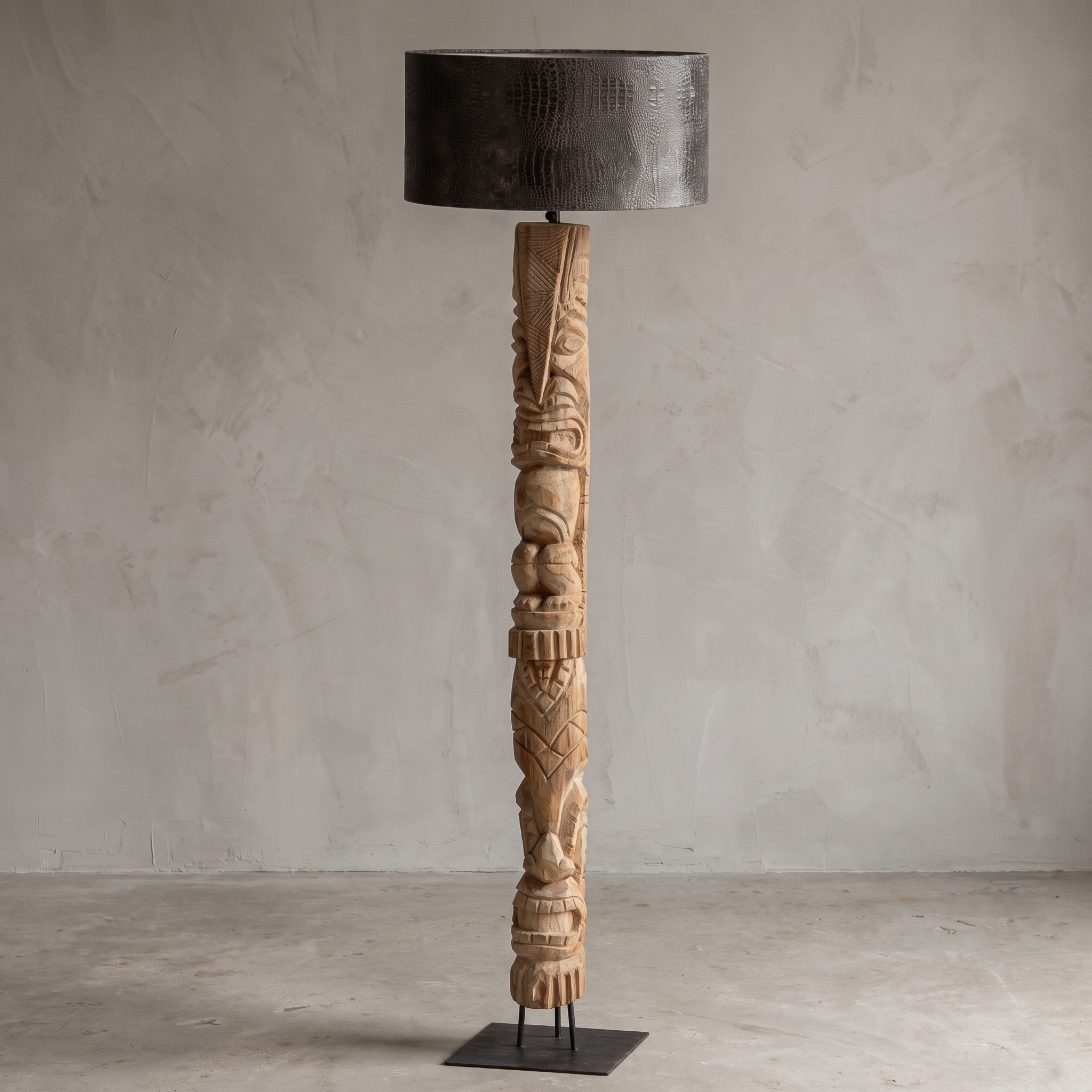 Totem teak lamp base (Metal) - World of Brosi