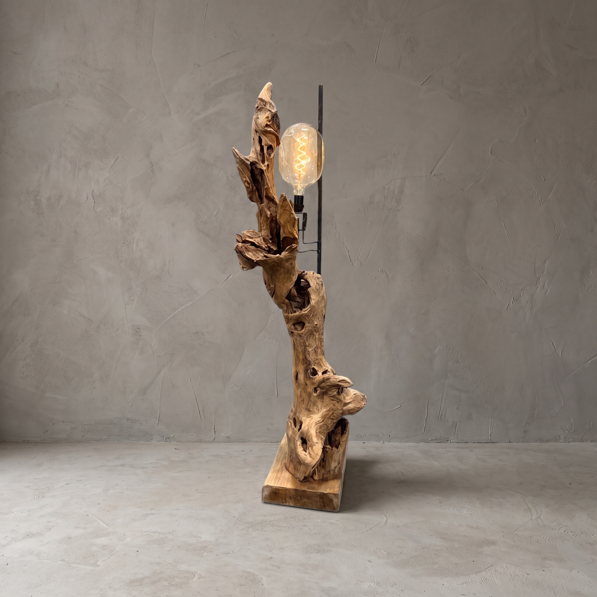 Fikiri teak floor lamp 155 cm - World of Brosi