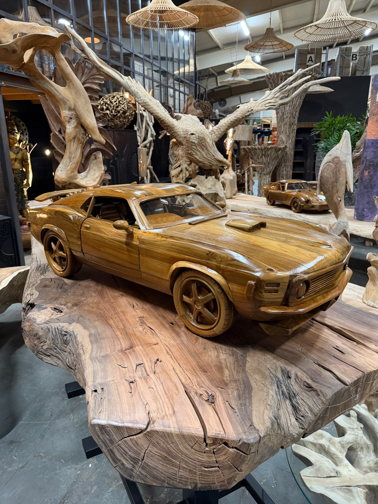 Houten auto Ford Mustang Fastback circa 120 cm - World of Brosi