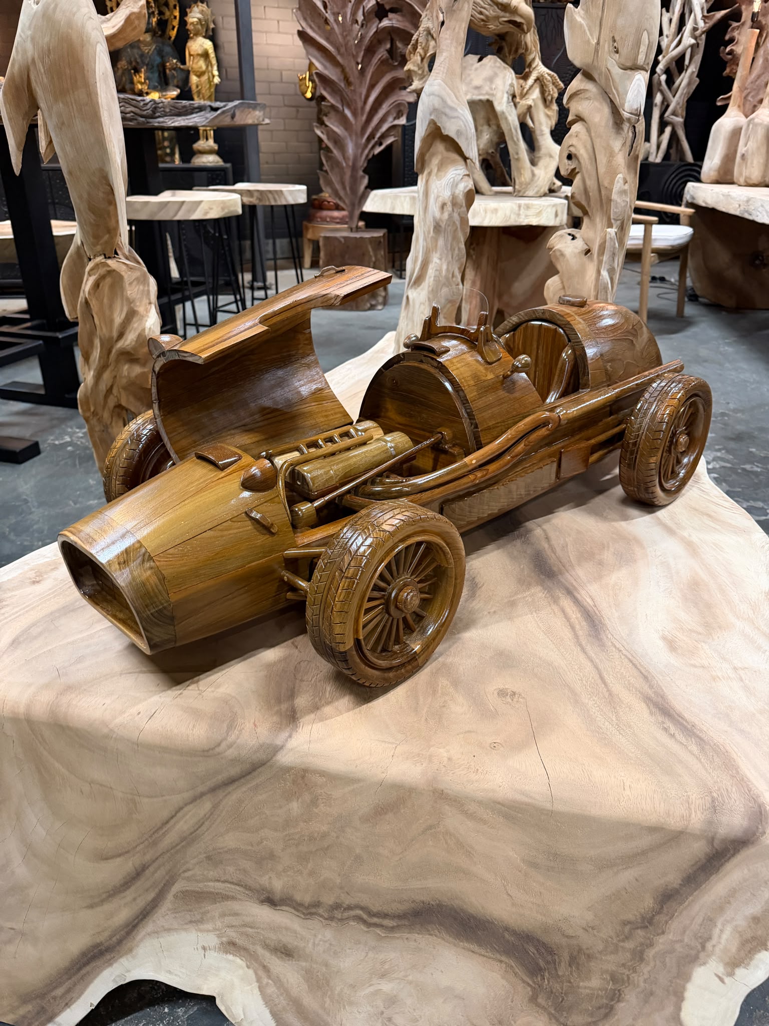 Houten auto Grand Prix racer circa 120 cm - World of Brosi