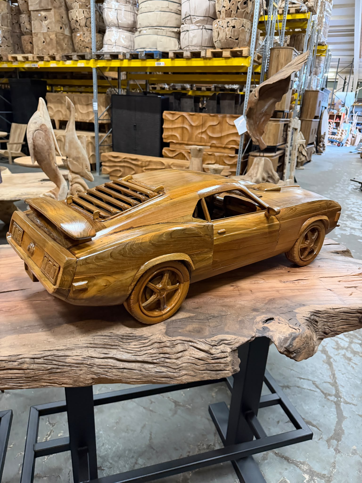 Houten auto Ford Mustang Fastback circa 120 cm - World of Brosi