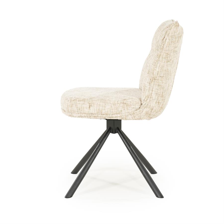 Stuhl Ferre Beige, eine Seitenansicht des Stuhls mit beigem Bezug und schwarzen Beinen auf weißem Hintergrund - By-Boo