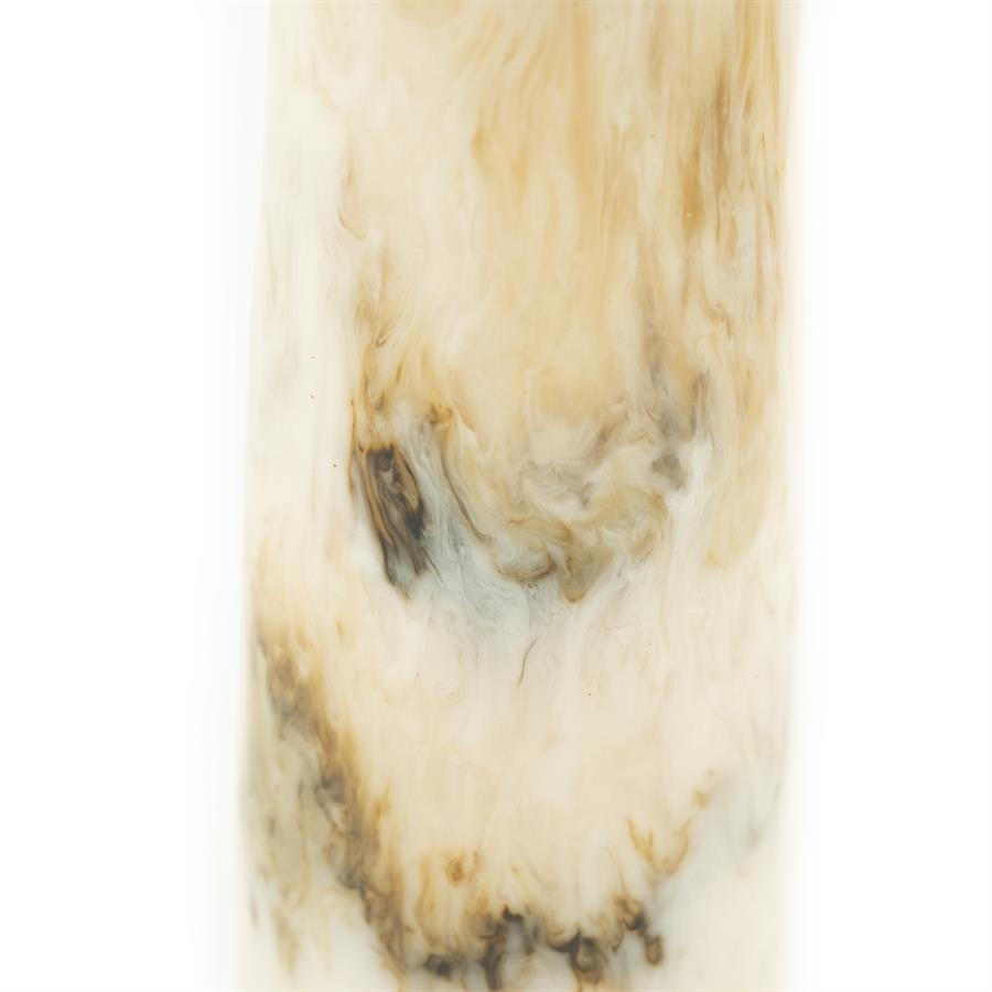 Detail der Vase Melu, mit einer Nahaufnahme des marmorierten Musters in Beige und Braun - By-Boo