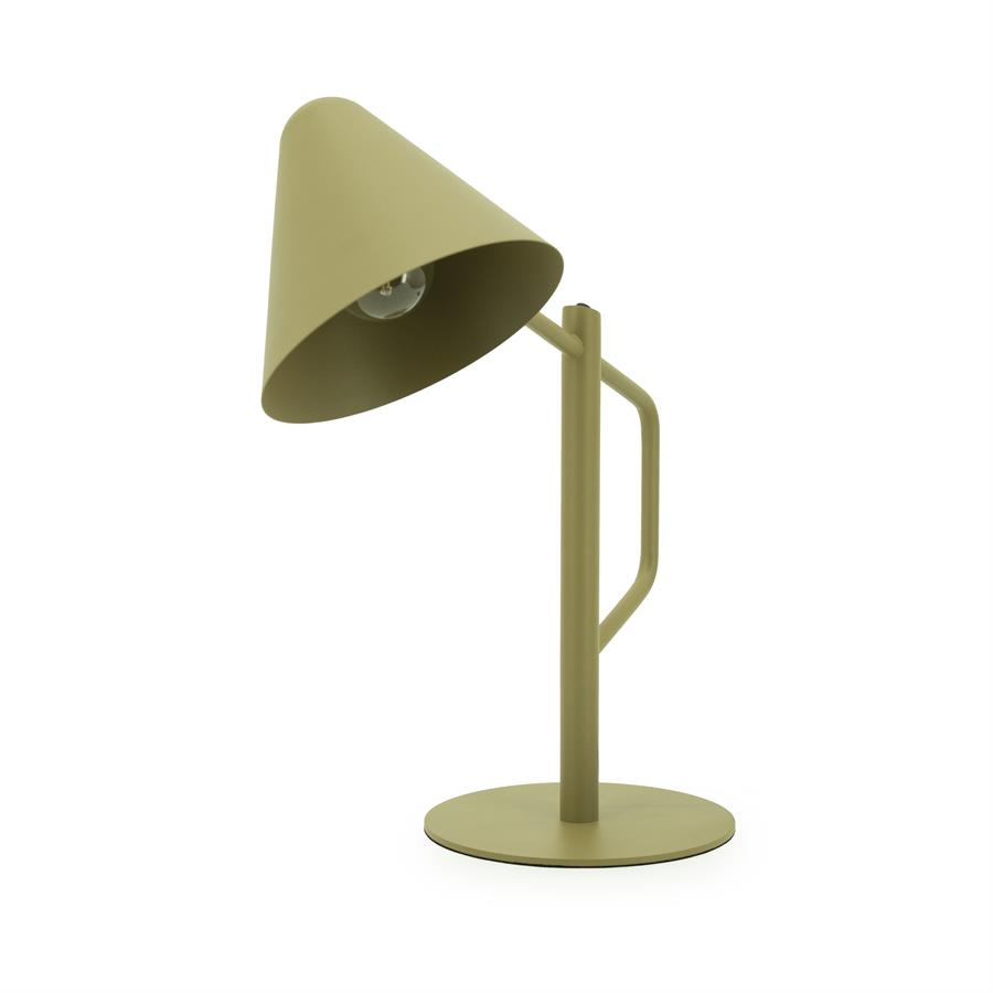 Tischlampe Capa von By-Boo auf weißem Hintergrund, schräg von vorne fotografiert