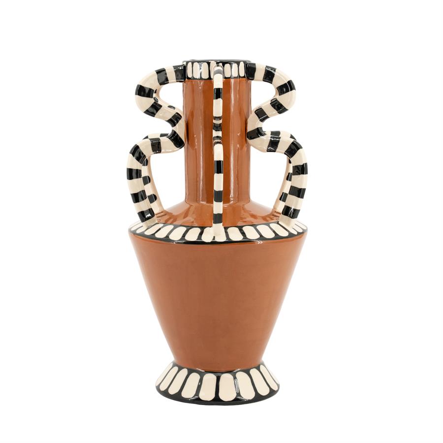 Vase Dusa 1 auf weißem Hintergrund, mit auffälligen schwarz-weißen Streifen und einer braunen Basis - By-Boo