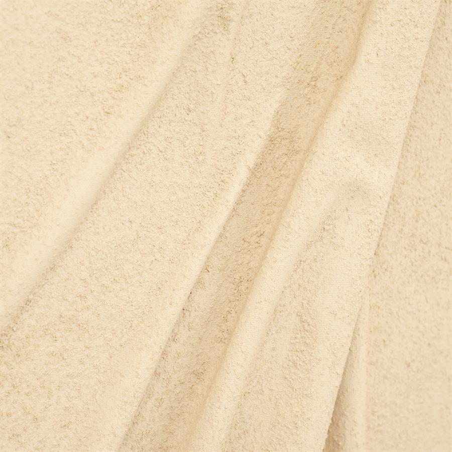 Nahaufnahme des Veck, ein beigefarbener Stoff mit weicher Textur und leichten Falten - By-Boo