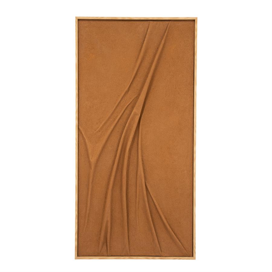 Veck Caramel Wanddekoration in einem Holzrahmen mit einem abstrakten, wellenförmigen Muster auf weißem Hintergrund - By-Boo