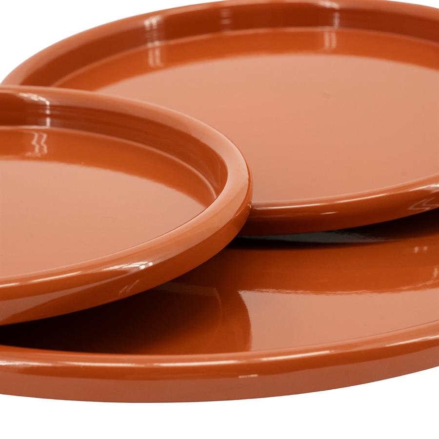 Drei karamellfarbene TrioTone Caramel Schalen, von oben auf weißem Hintergrund gesehen - By-Boo