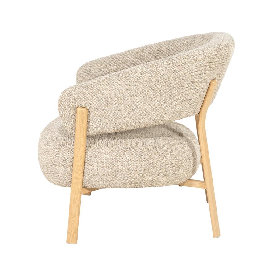 Sessel Sedia von By-Boo, schräg von hinten fotografiert auf weißem Hintergrund
