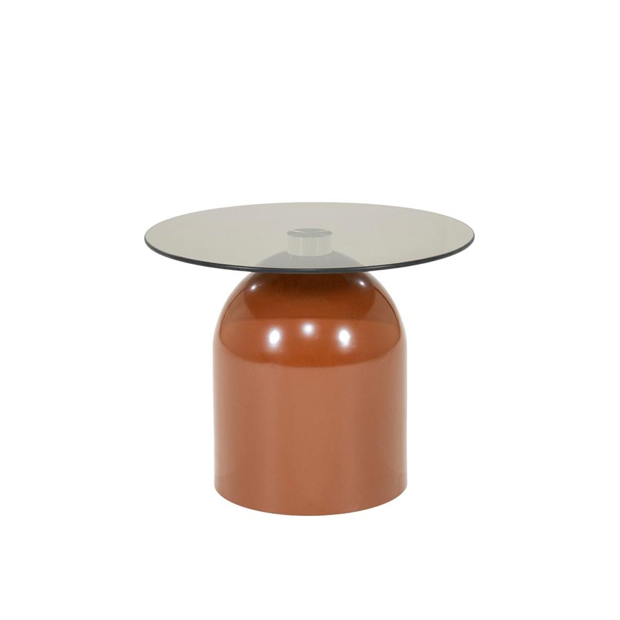 Couchtisch Irona Small Karamell mit runder Glasplatte und karamellfarbenem Rundfuß auf weißem Hintergrund - By-Boo