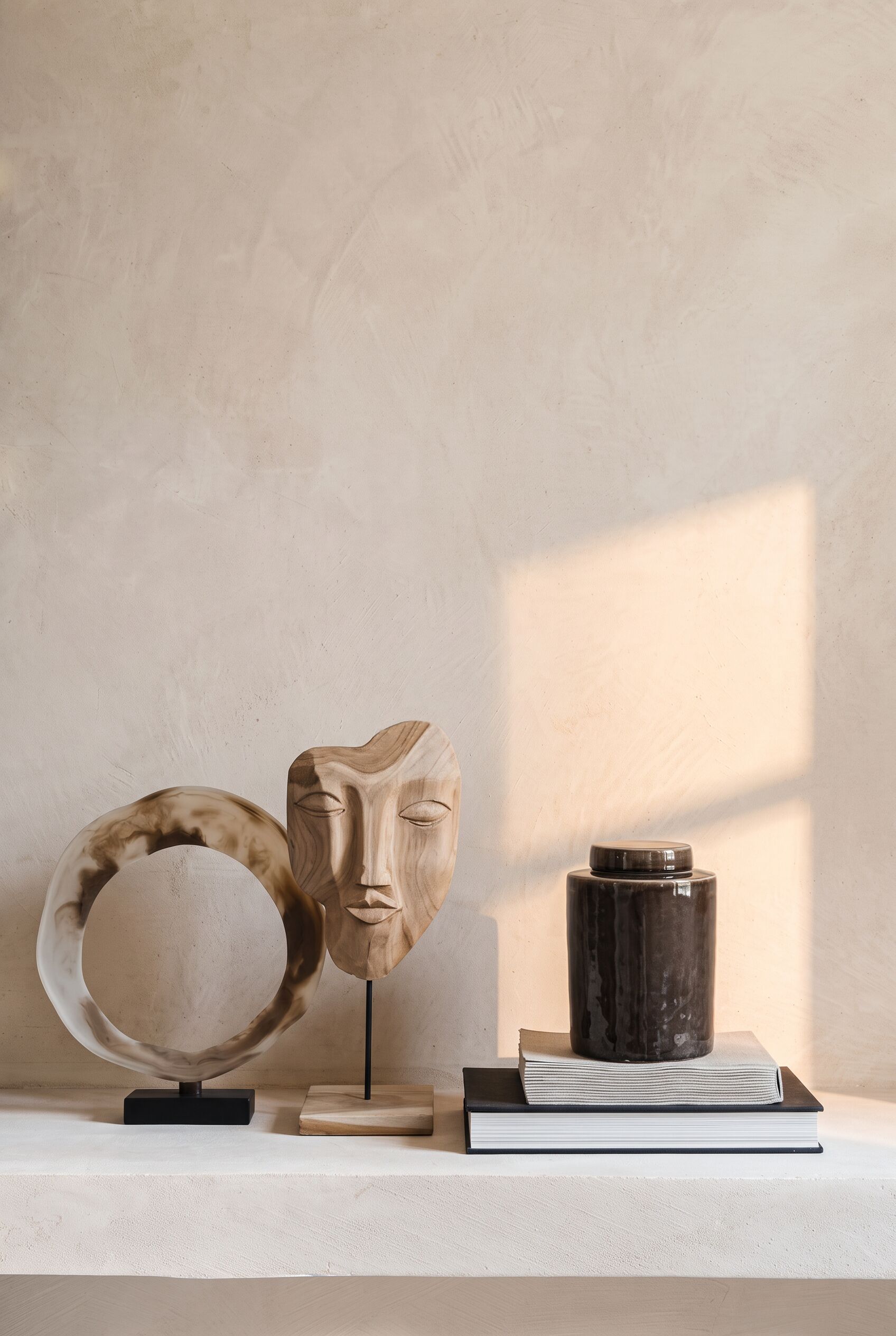 Beeld Broken Face Mask naturel teakhout - MUST Living