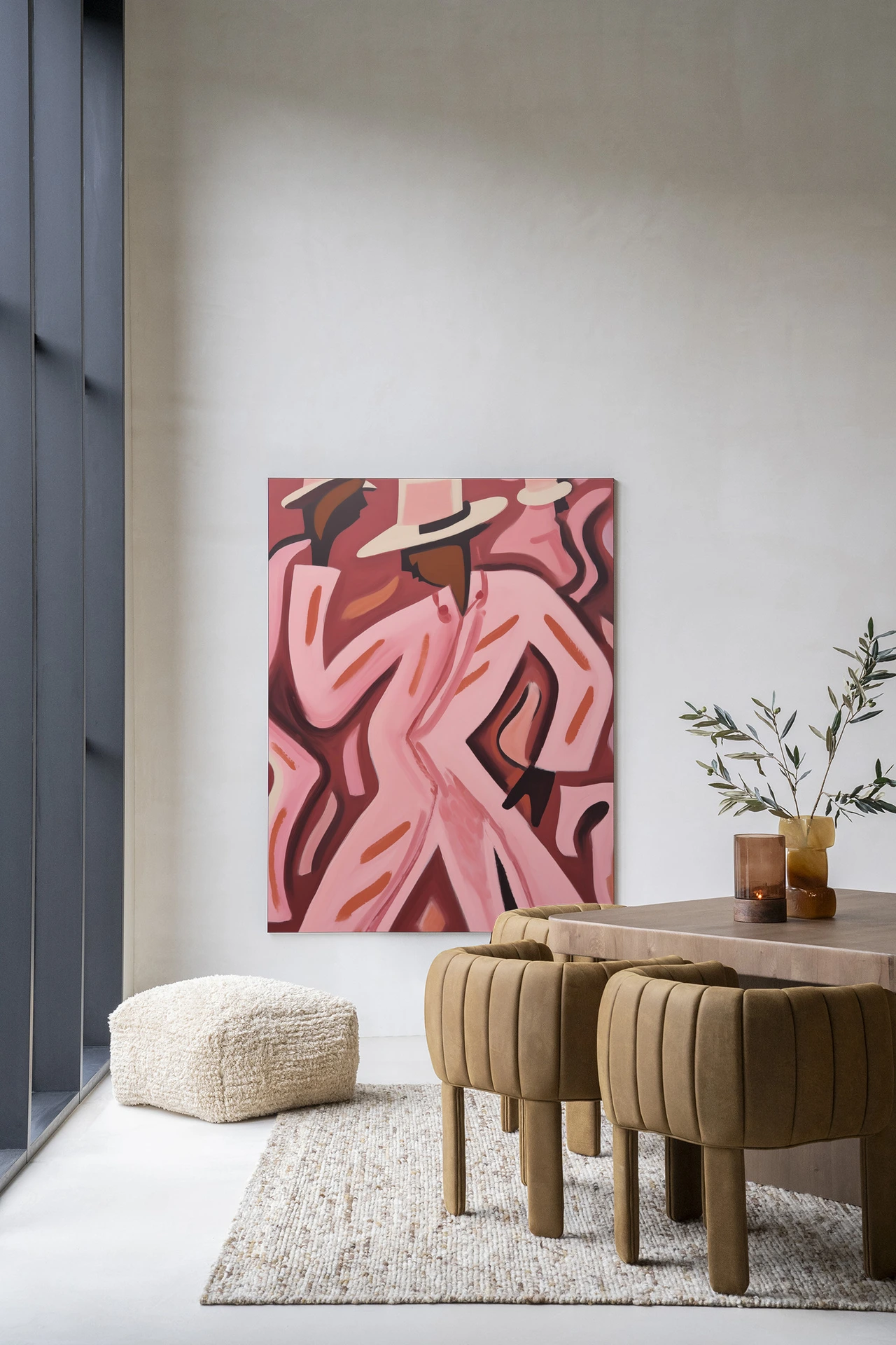 Wandkleed Boogie Woogie in een modern interieur met een beige poef en houten eettafel - Urban Cotton