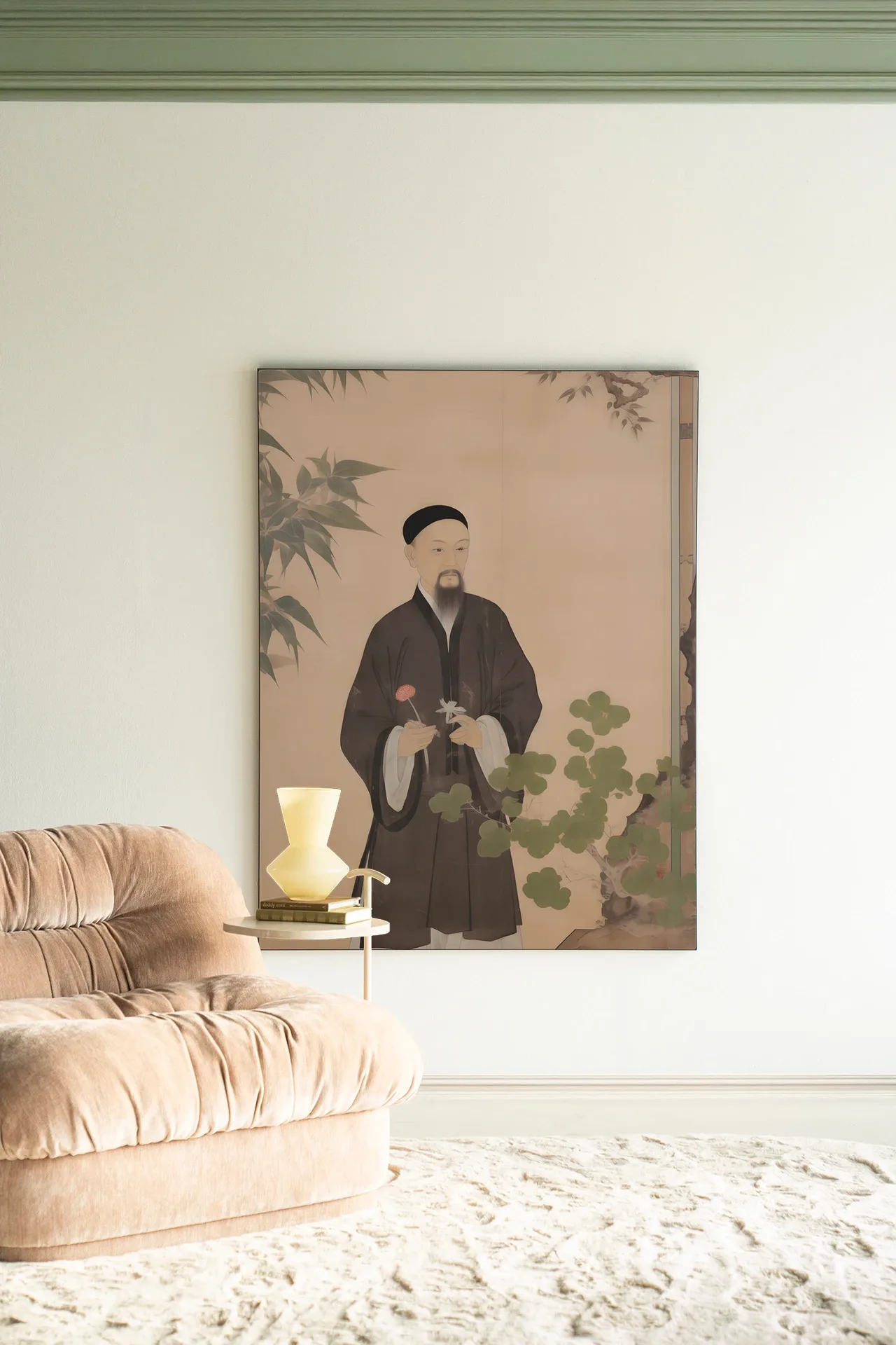 Wandtuch Sakura in einem hellen Wohnzimmer mit beigefarbenem Sofa und cremefarbenem Teppich - Urban Cotton