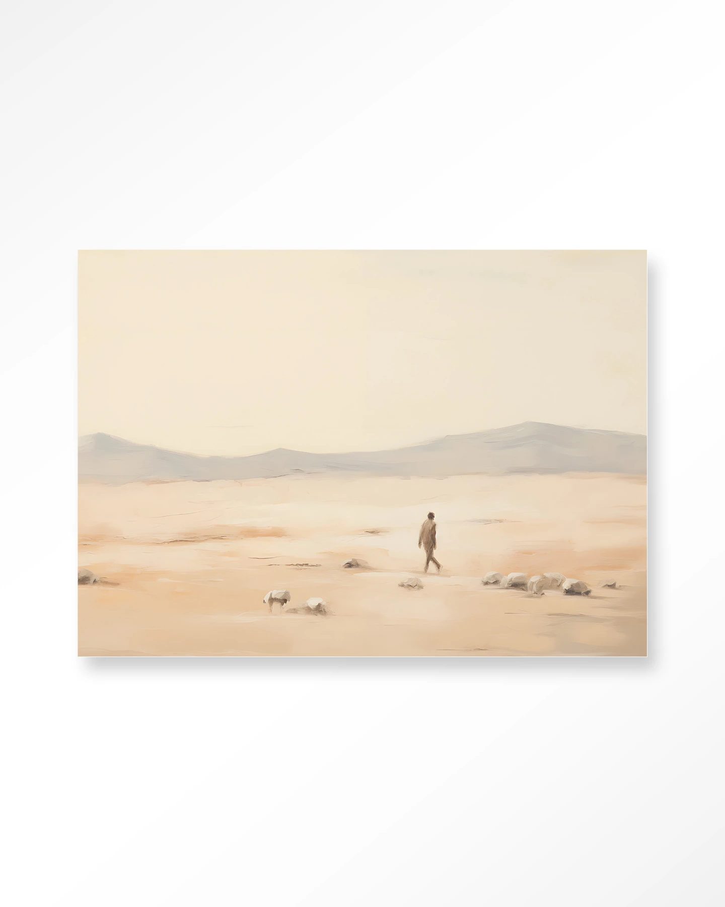 Wandteppich Shepherd Horizontal - Urban Cotton, mit einem Mann und Schafen in einer sandigen Landschaft, an einer weißen Wand hängend