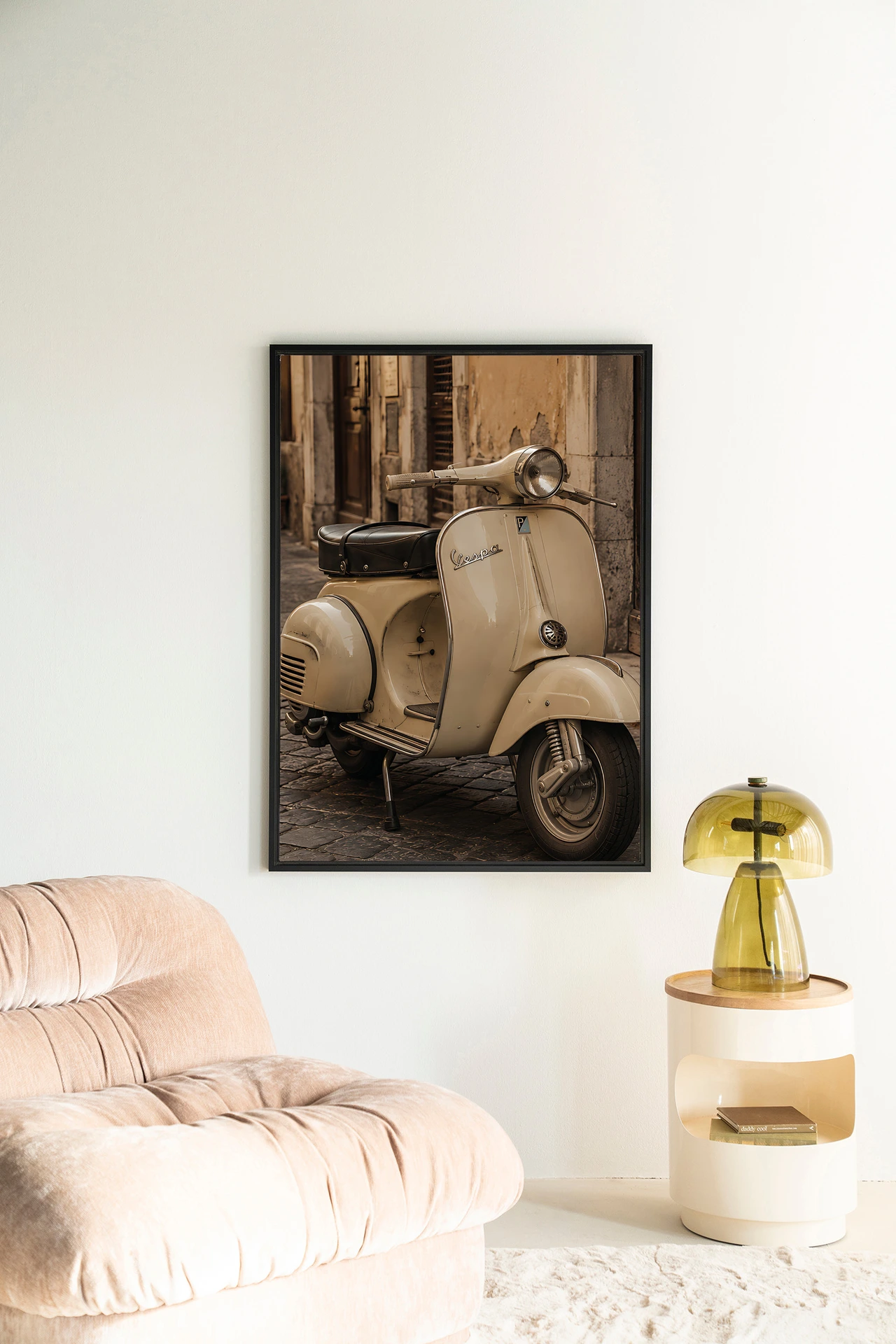 Wall Hanging Vespa Crema - Urban Cotton