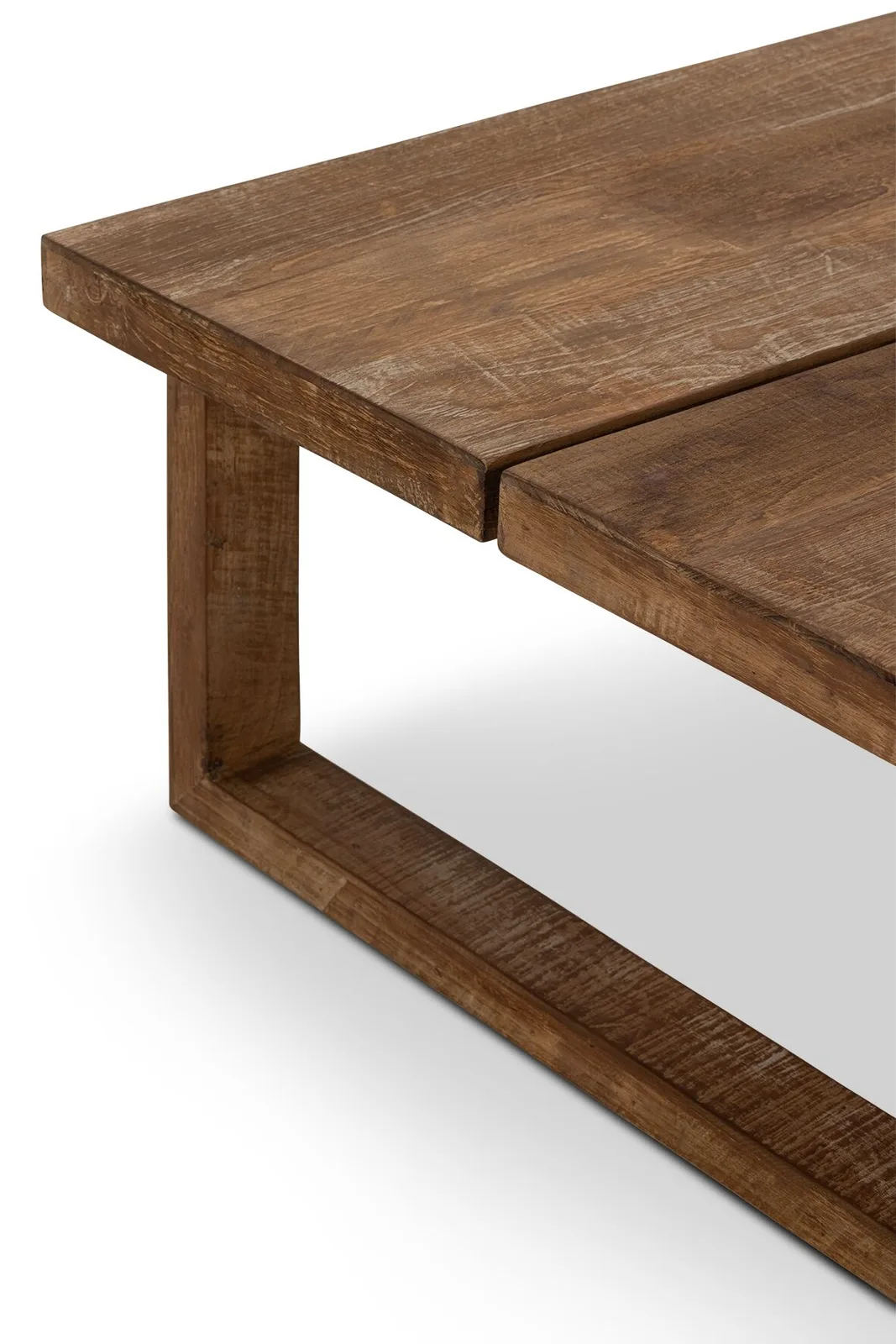 Detail van de Salontafel Icon, een houten tafel met een stevig onderstel op een witte achtergrond - DTP Home