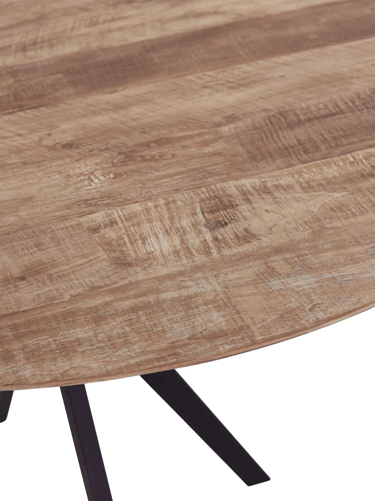 Detailopname van het ronde houten tafelblad van de Bartafel Metropole, met zicht op de structuur en een deel van de zwarte poten - DTP Home