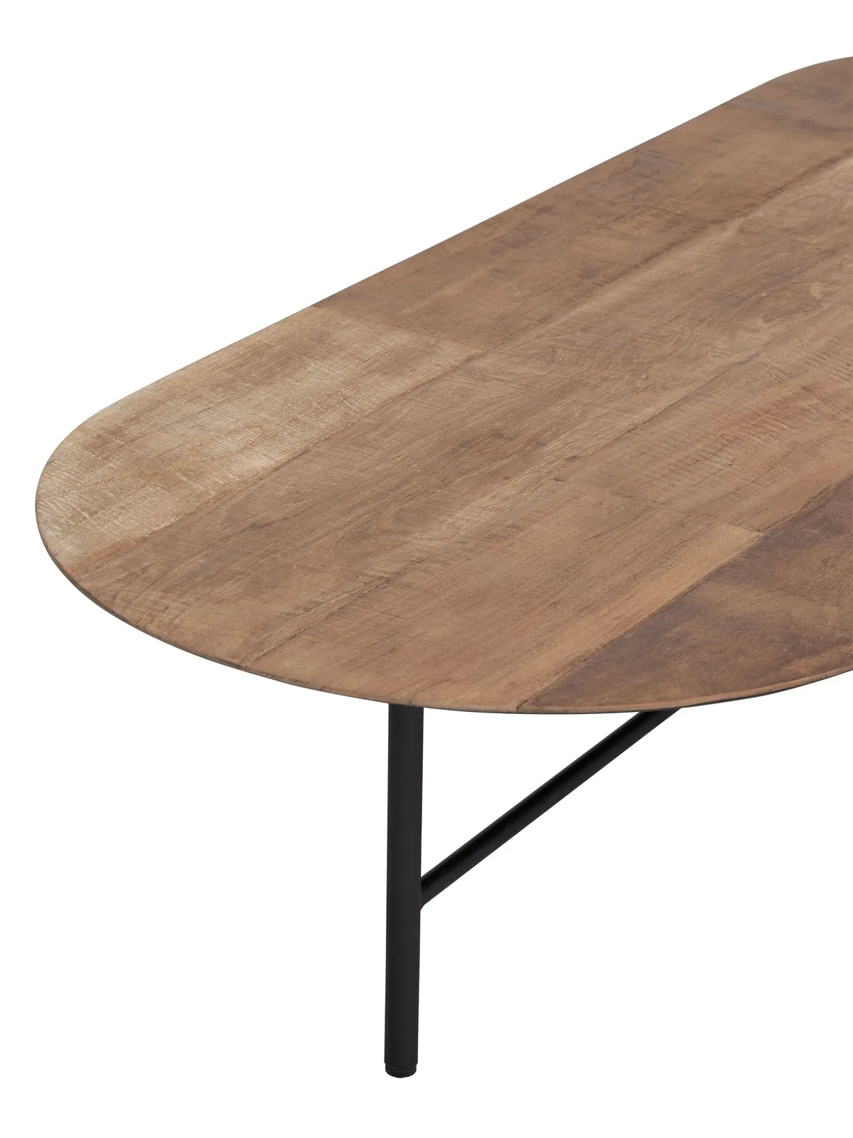 Detail van de Salontafel Soho met een ovale houten blad en een zwarte metalen poot op een witte achtergrond - DTP Home