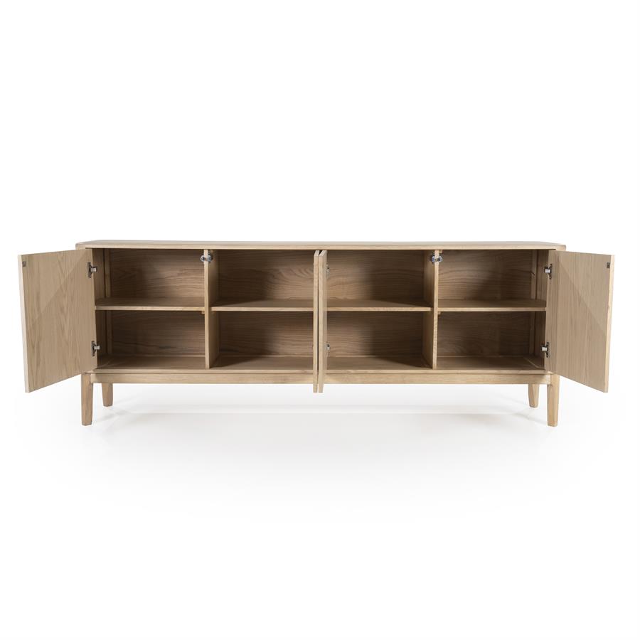 Sideboard Harvey auf weißem Hintergrund, alle vier Türen offen und die Einlegeböden sichtbar - Eleonora