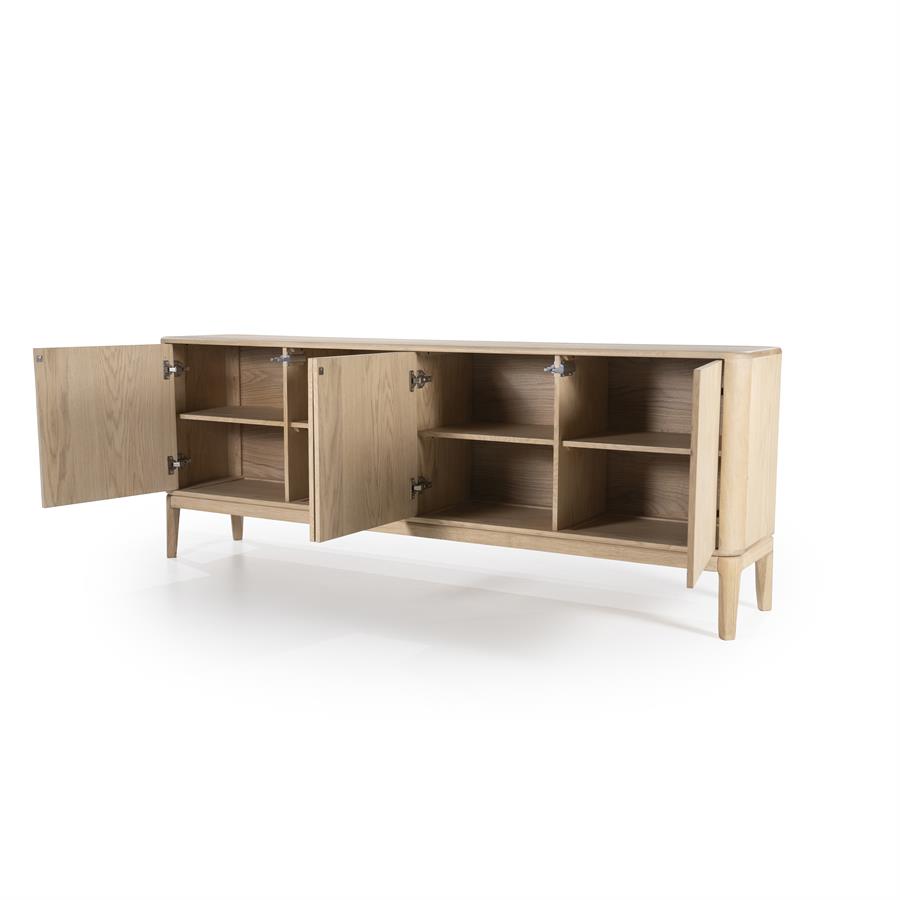 Sideboard Harvey auf weißem Hintergrund, alle vier Türen offen und die Regale sichtbar - Eleonora