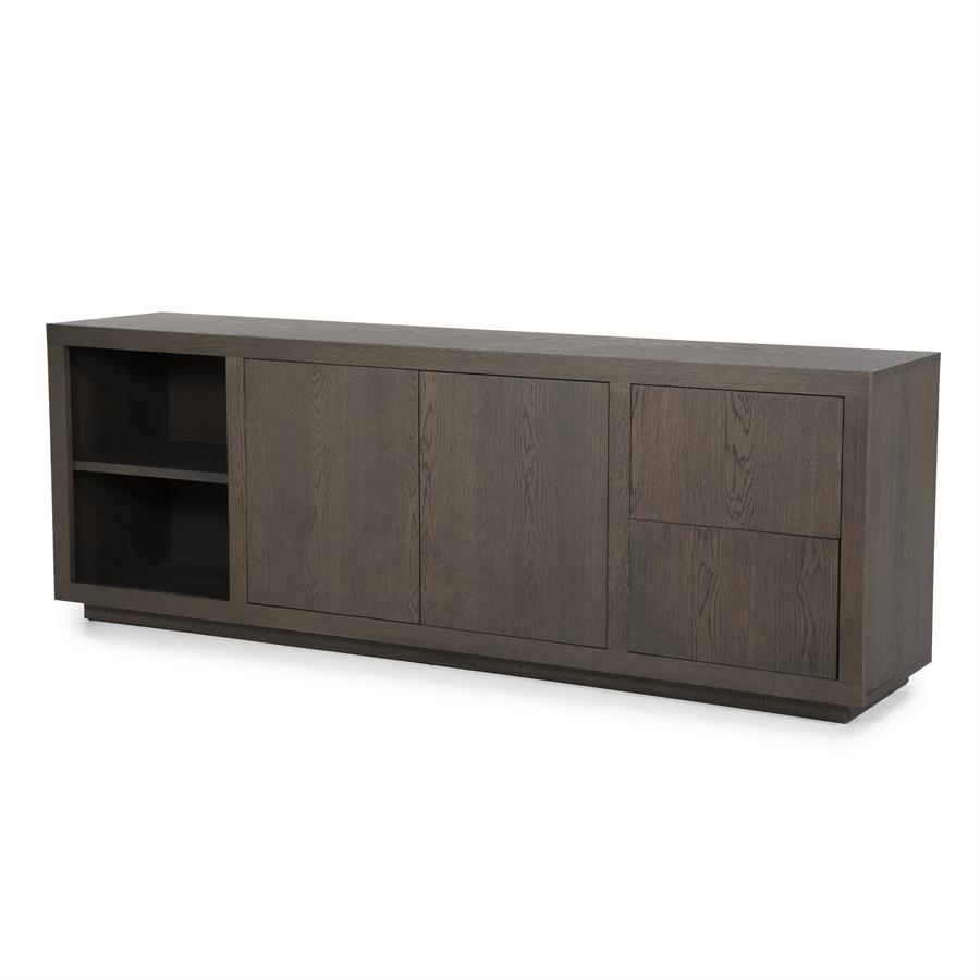 Sideboard Helsinki Eiche auf weißem Hintergrund, von vorne fotografiert mit zwei Türen und zwei Schubladen - Eleonora