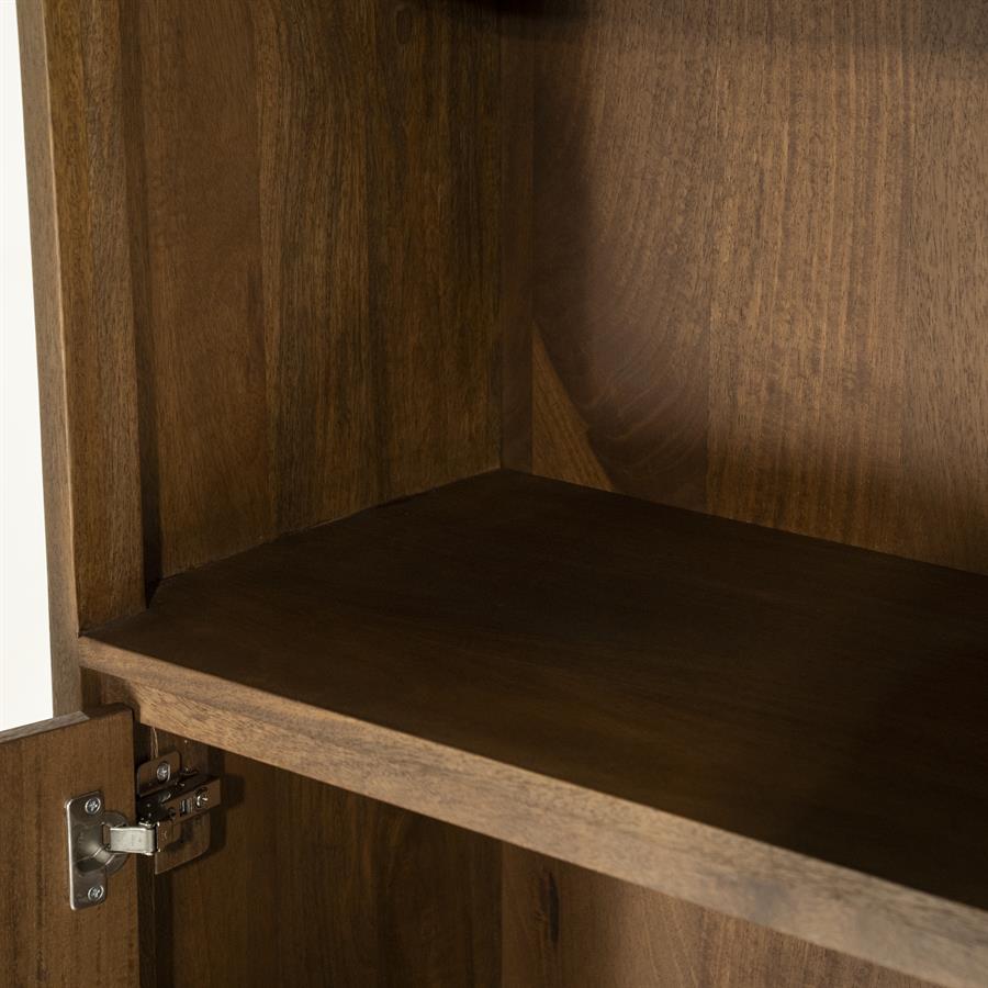 Detail der Innenseite von Schrank Edward Mangoholz mit offener Tür und Regal - Eleonora