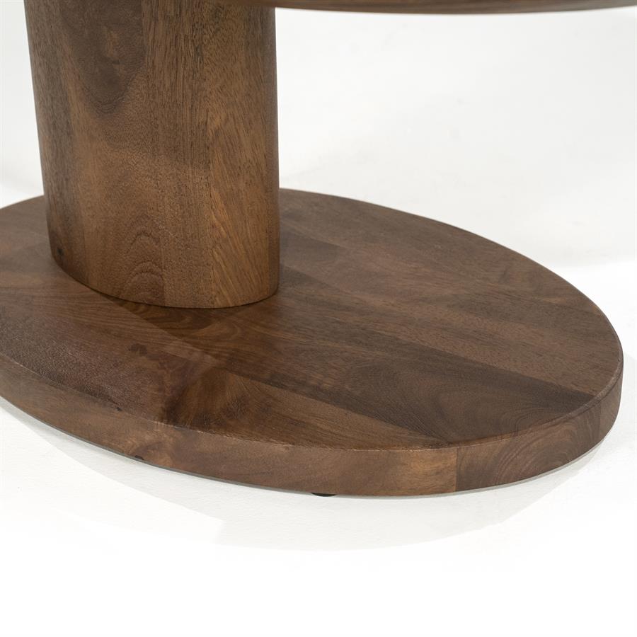 Detail des Couchtisch Novia small Mangoholz, mit dem ovalen Fuß und dem zylindrischen Bein auf weißem Hintergrund - Eleonora