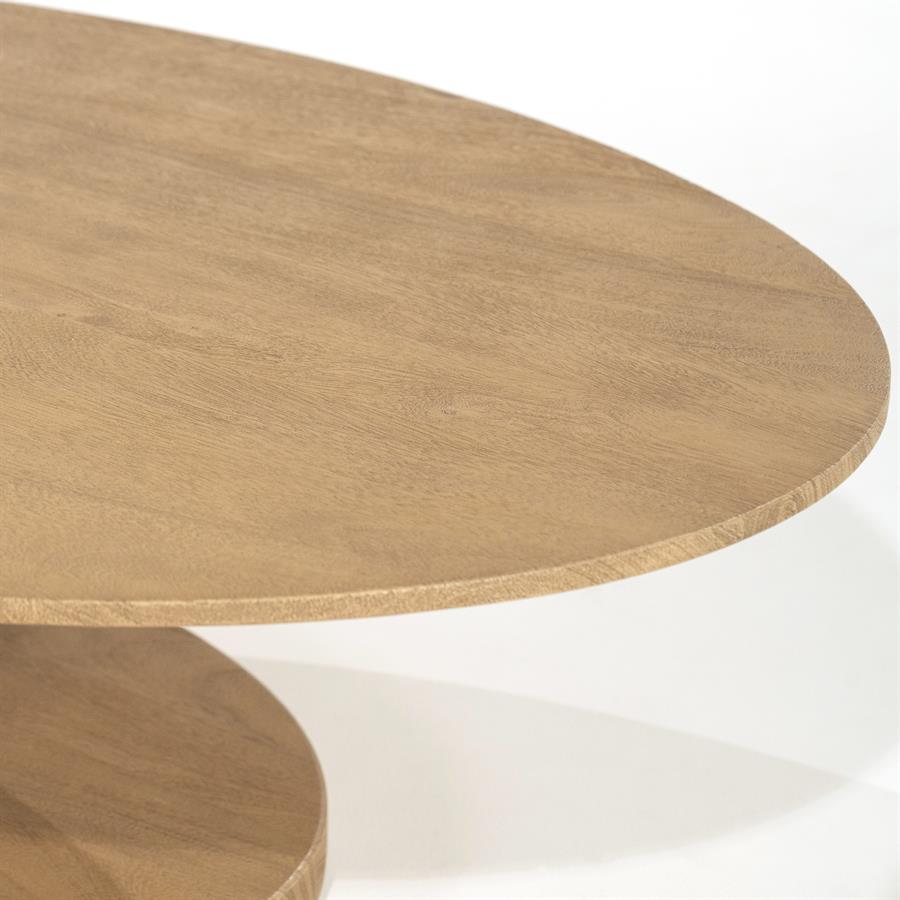 Detailansicht des Couchtisch Novia large Mangoholz mit den runden Holzplatten - Eleonora