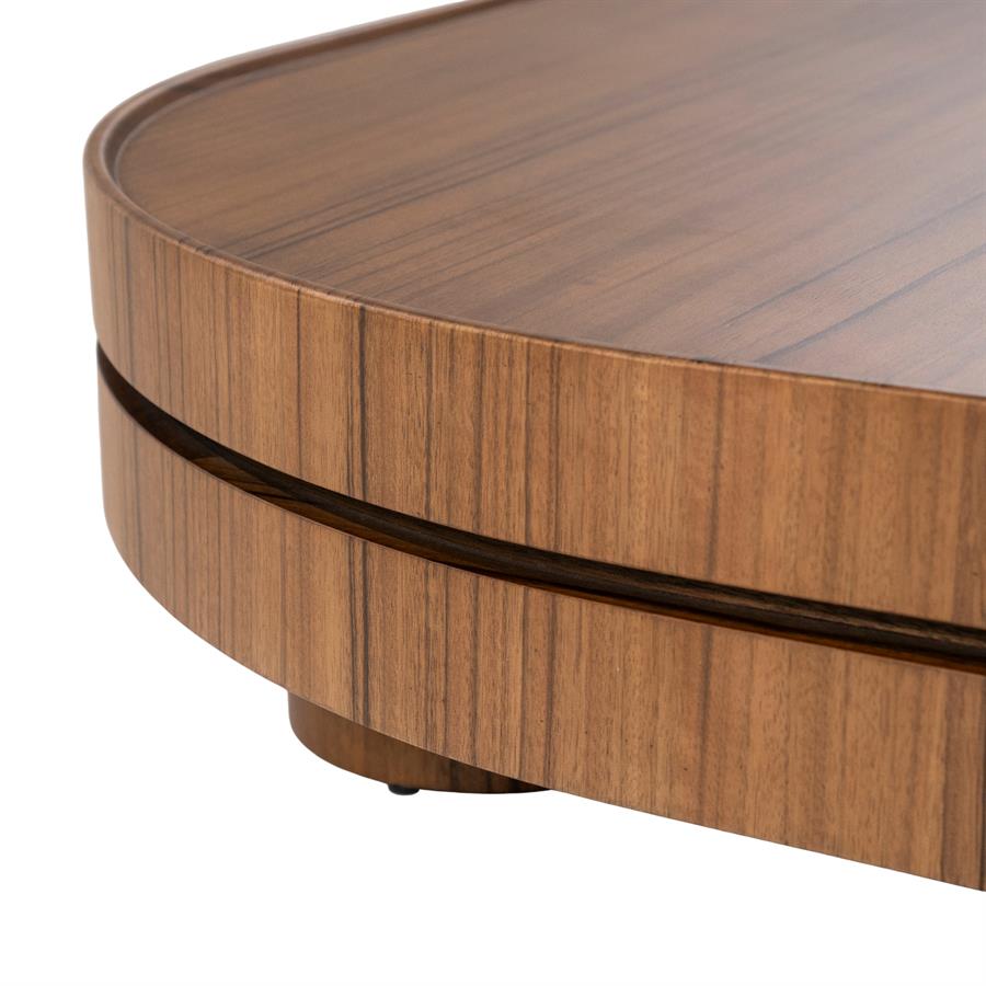 Detailansicht des Couchtisch Arcus MDF, ein runder Holztisch mit zwei Ebenen vor weißem Hintergrund - Eleonora