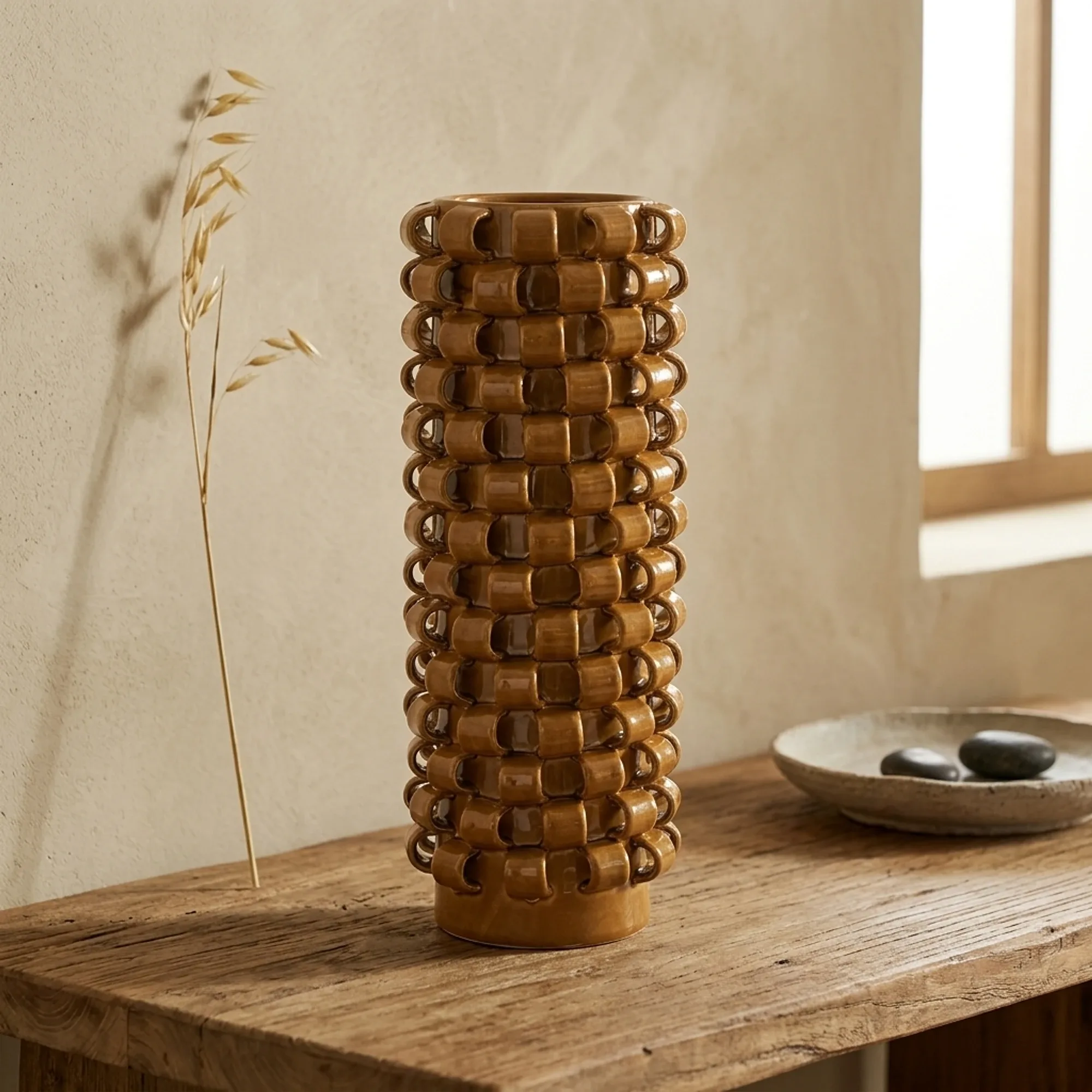 Loopa Vase 1 - By-Boo