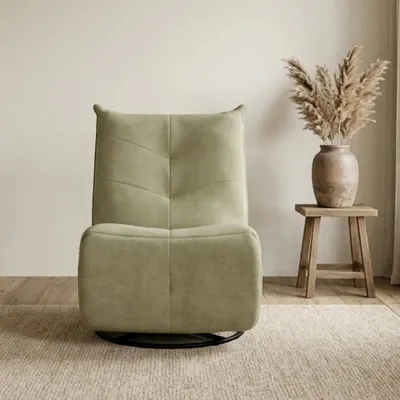 De Relaxfauteuil Thirza van Wildeboer & van der Weide biedt ultieme ontspanning dankzij de combinatie van elektrische ve