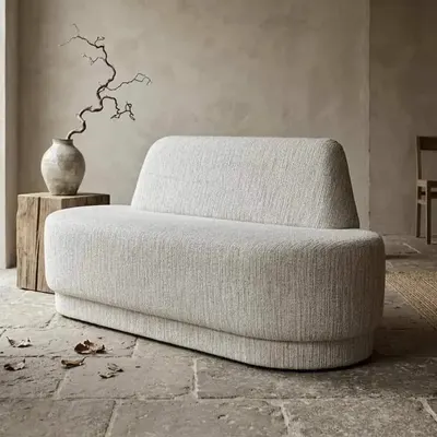 Eetkamerbank Curved https://mokana.nl/stoelen/eetkamer-banken/eetkamerbank-curved