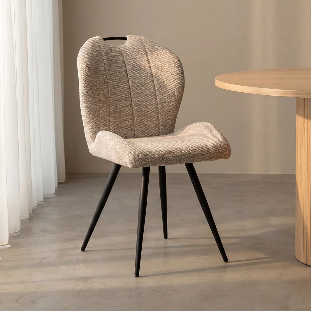 LABEL51 Esszimmerstuhl Silly zwart metaal in Royal Boucle Natural