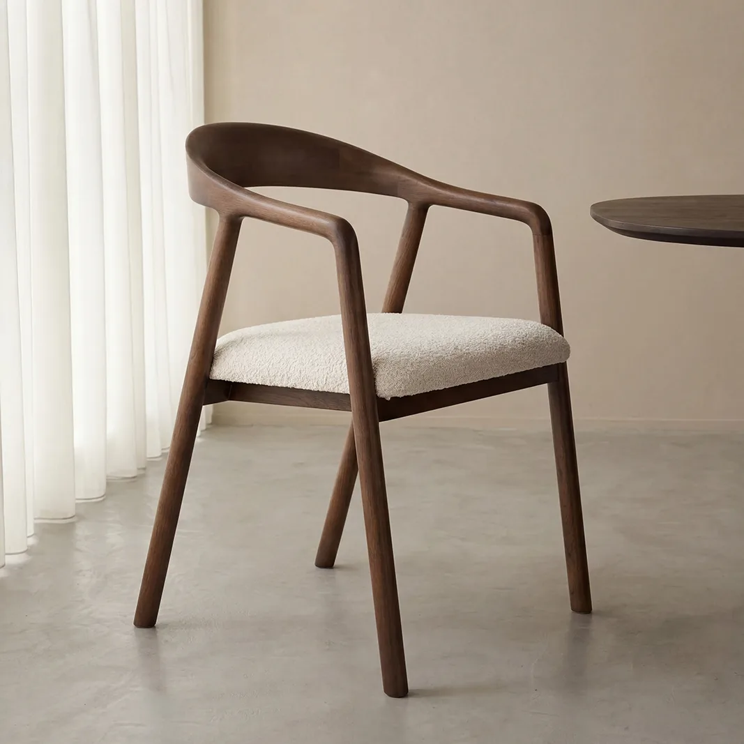 LABEL51 dining chair Lone walnoot wood