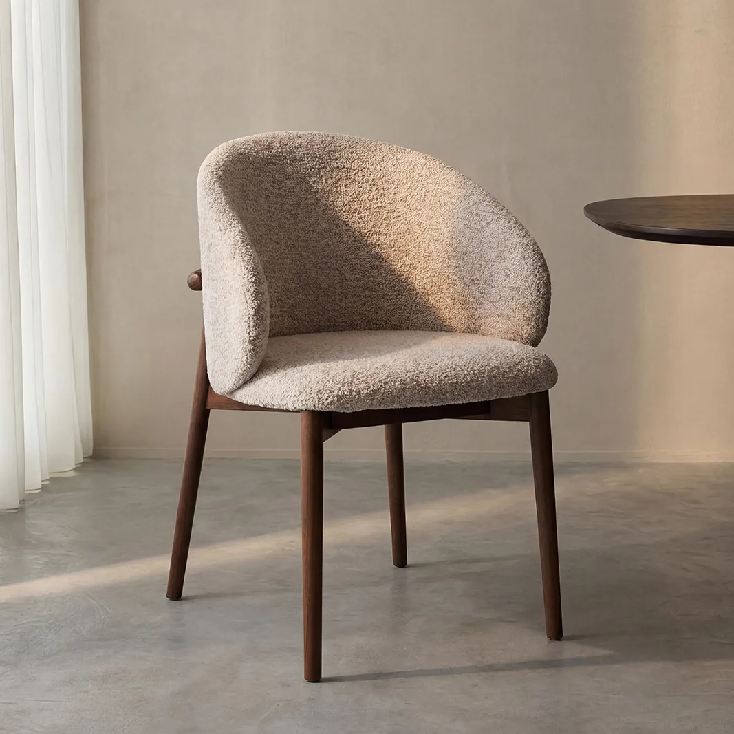 LABEL51 dining chair Nagano walnoot wood (Superb, Beige)