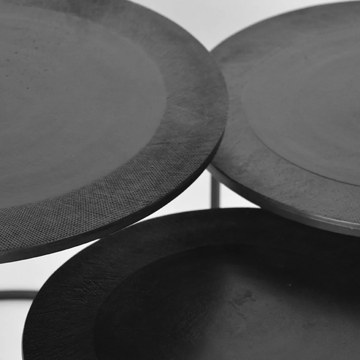 LABEL51 Couchtisch Set Tres 55 cm in Zwart metaal, Detail 3