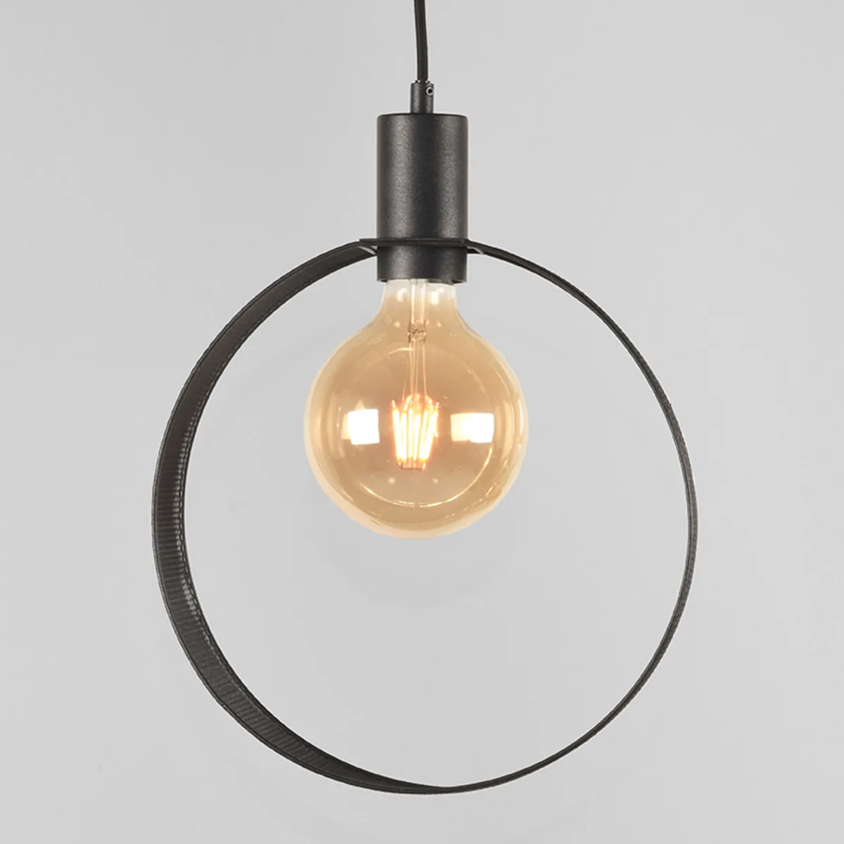 LABEL51 Hanglamp Ronda 1-lichts in Zwart metaal, detail 1