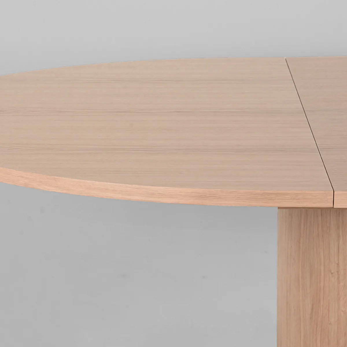 LABEL51 dining table Oliva 150-200 cm, extendable