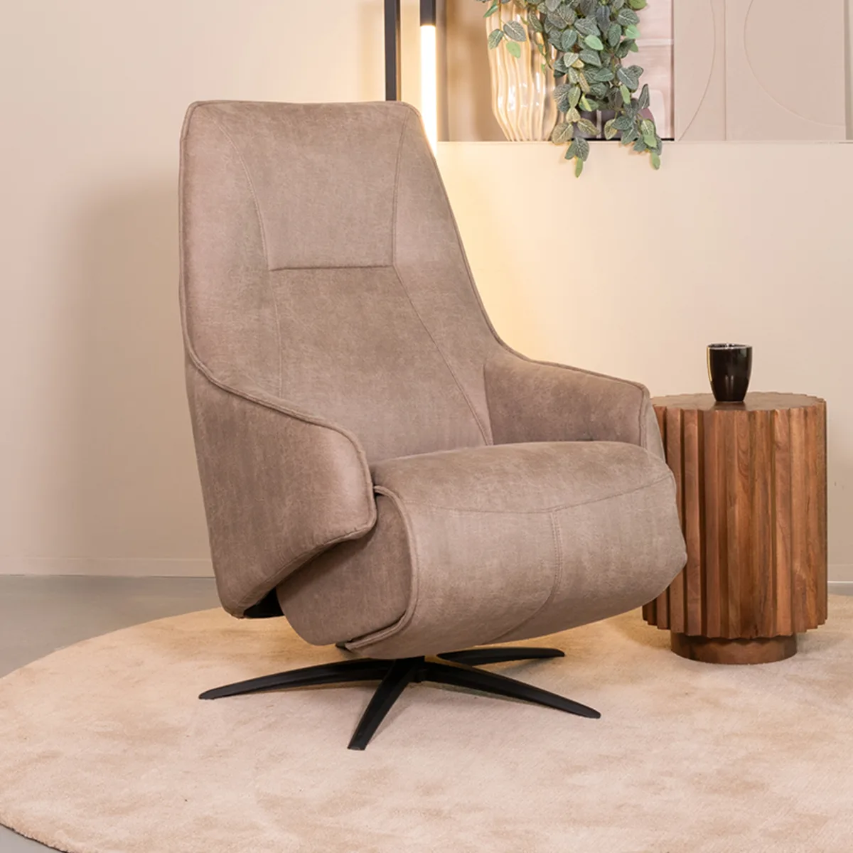 LABEL51 Sessel Odense in Microsuede Taupe