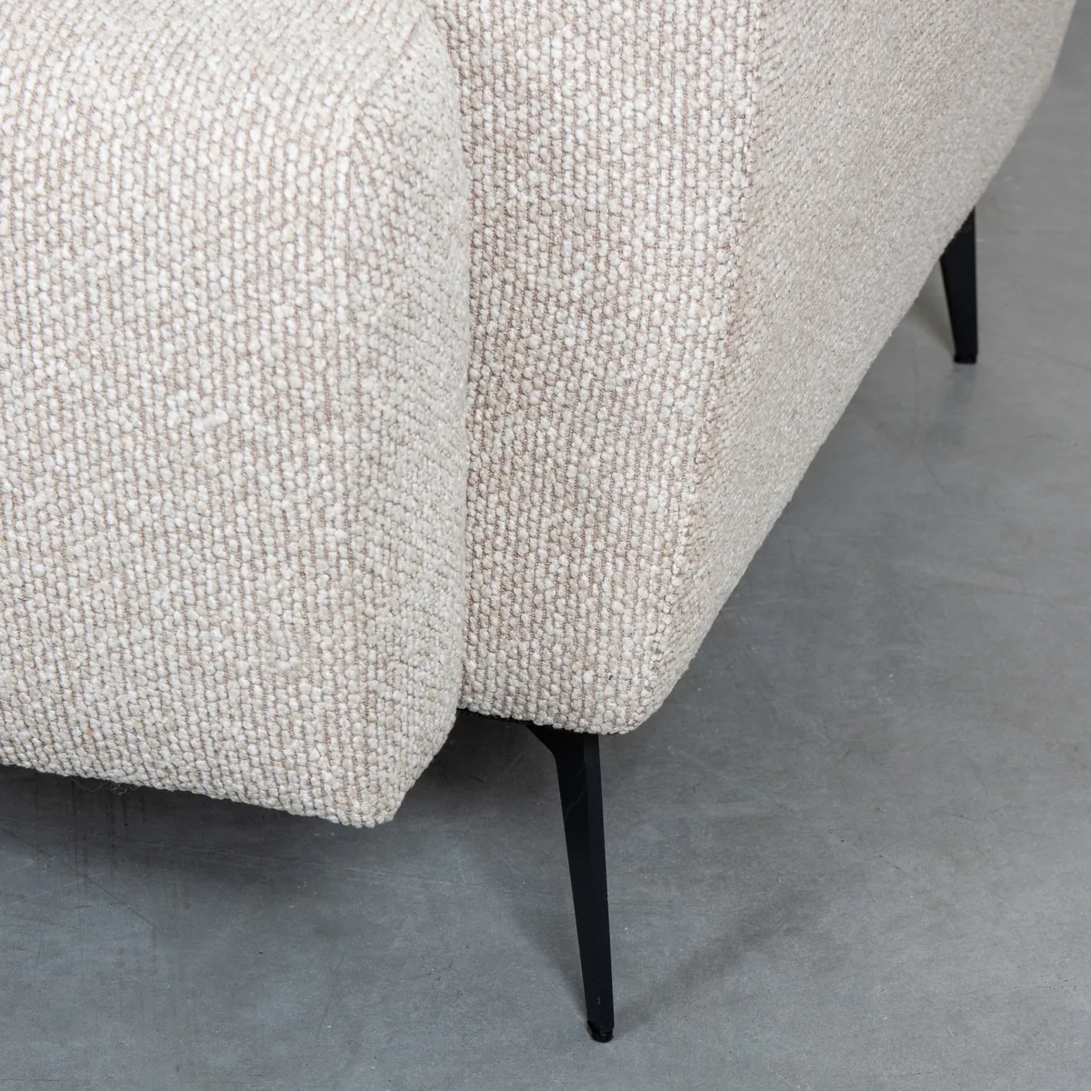 LABEL51 Hoekbank Bolzano links in Royal Boucle Natural, detail 4