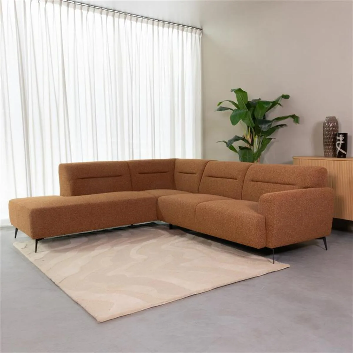 LABEL51 Hoekbank Bolzano links in Royal Boucle Coral