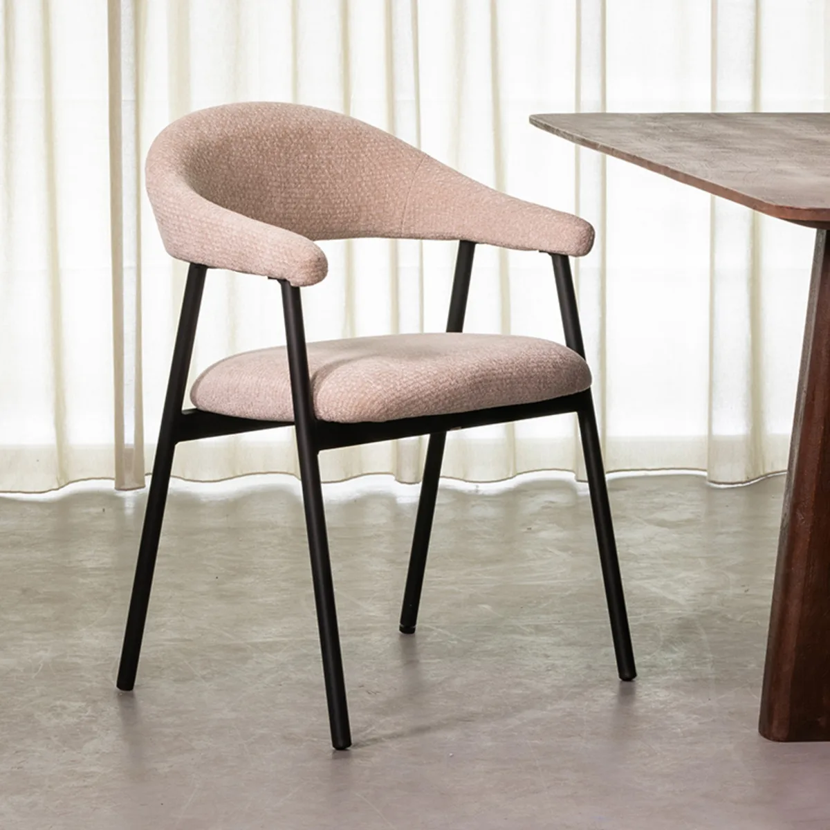 LABEL51 Esszimmerstuhl Amaze zwart metalen frame in Elite Natural