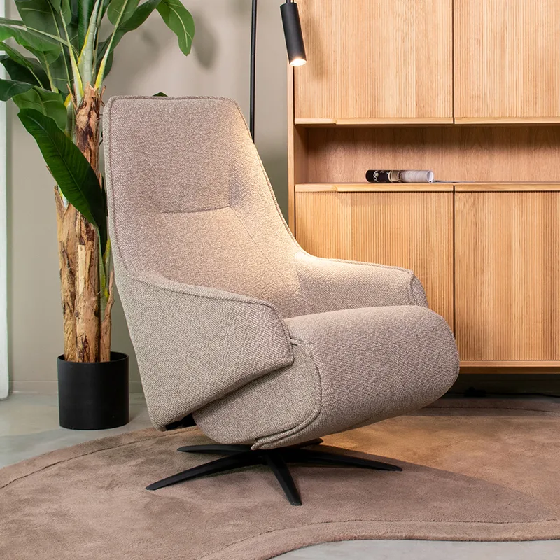 LABEL51 Sessel Odense 2-motorig in Royal Boucle Mushroom