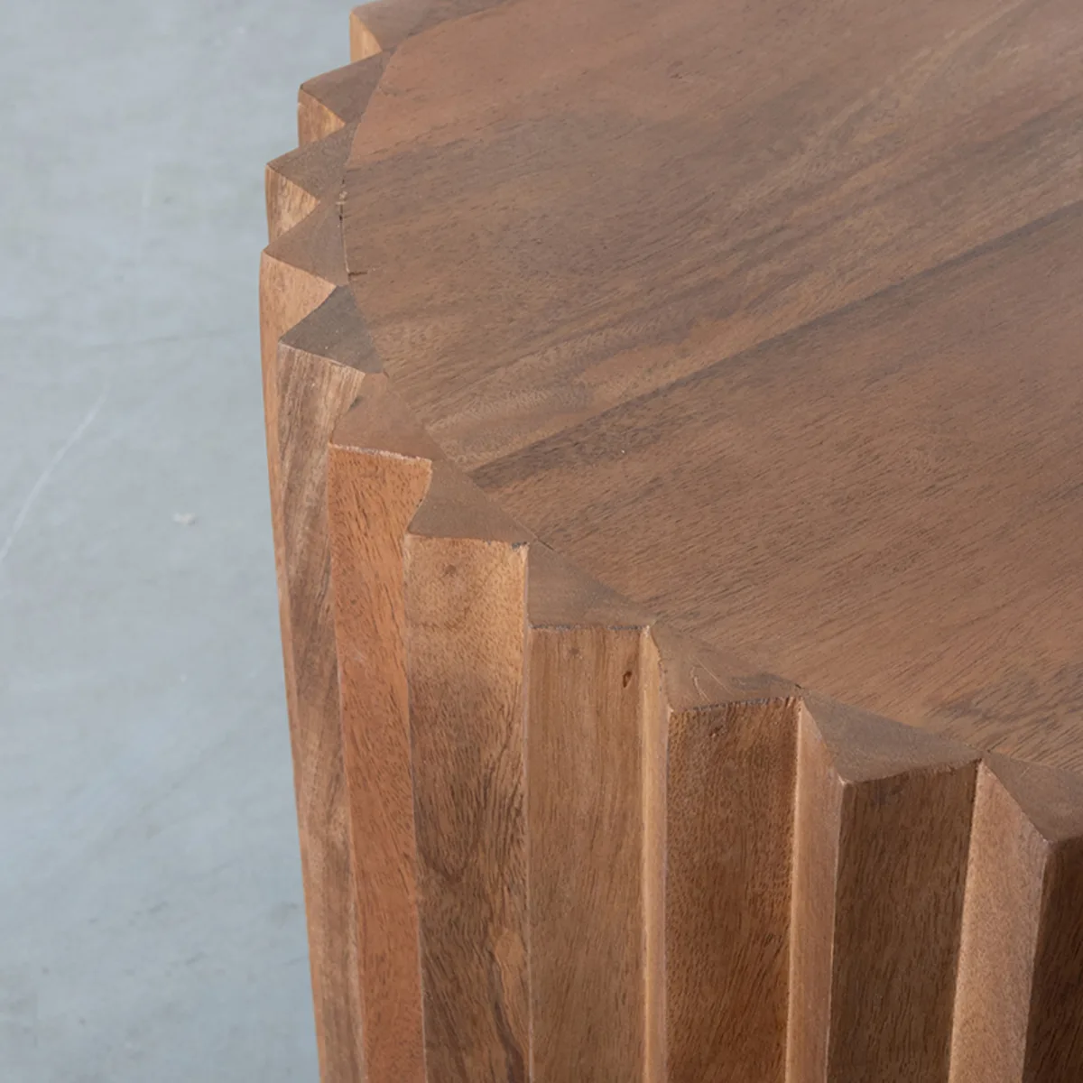 LABEL51 Salontafel Novan 50 cm, rond in Nature Smooth, detail 2