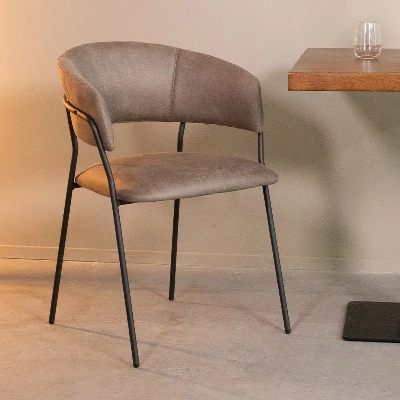 LABEL51 Esszimmerstuhl Luuk zwart metaal in Microsuede Taupe
