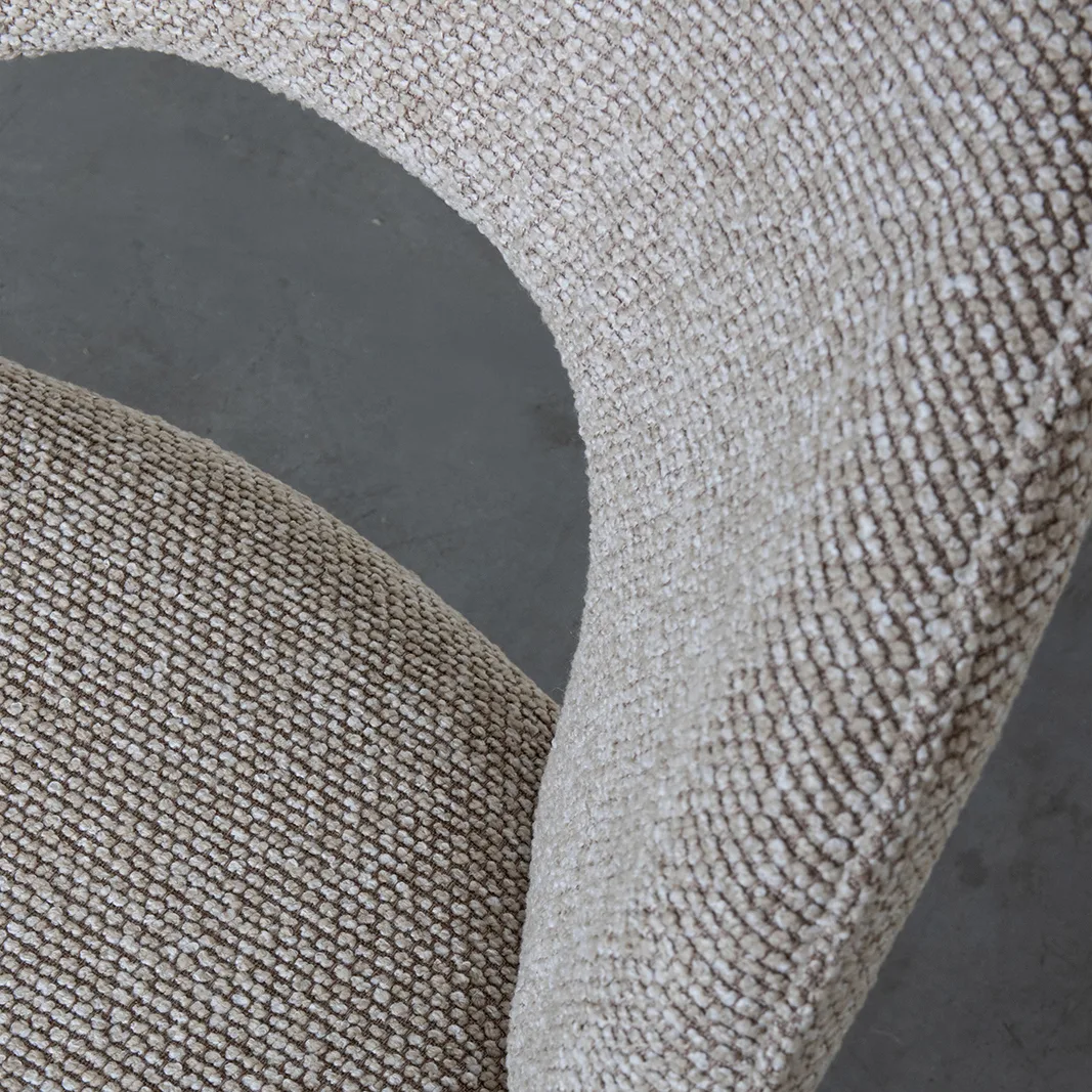LABEL51 Esszimmerstuhl Sakura zwart metaal in Royal Boucle Natural, Detail 5