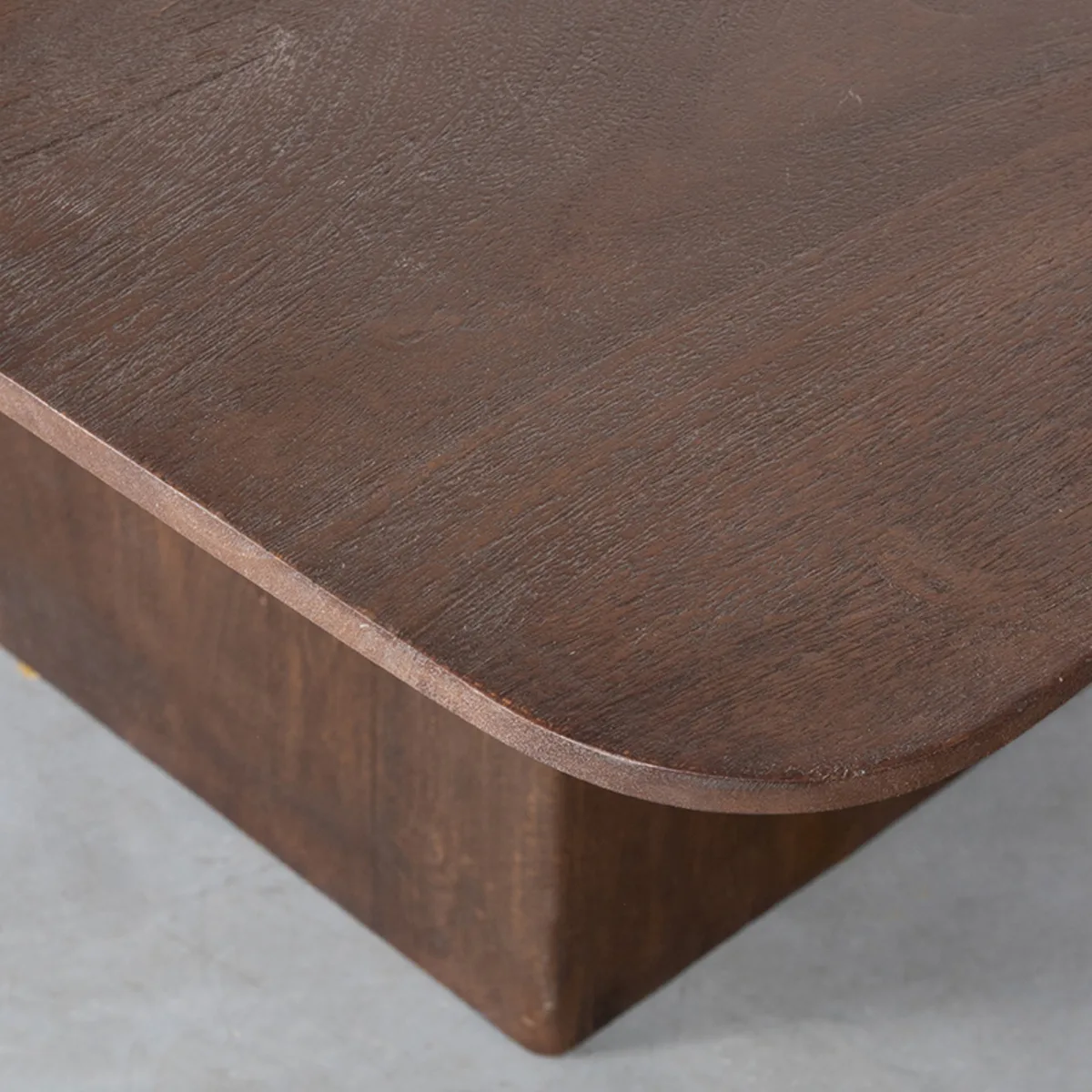 LABEL51 Eetkamertafel Ingo 140 cm, vierkant in Espresso mangohout, detail 4
