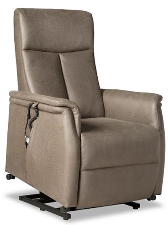 Newport Relaxing Armchair - Lenselink Furniture