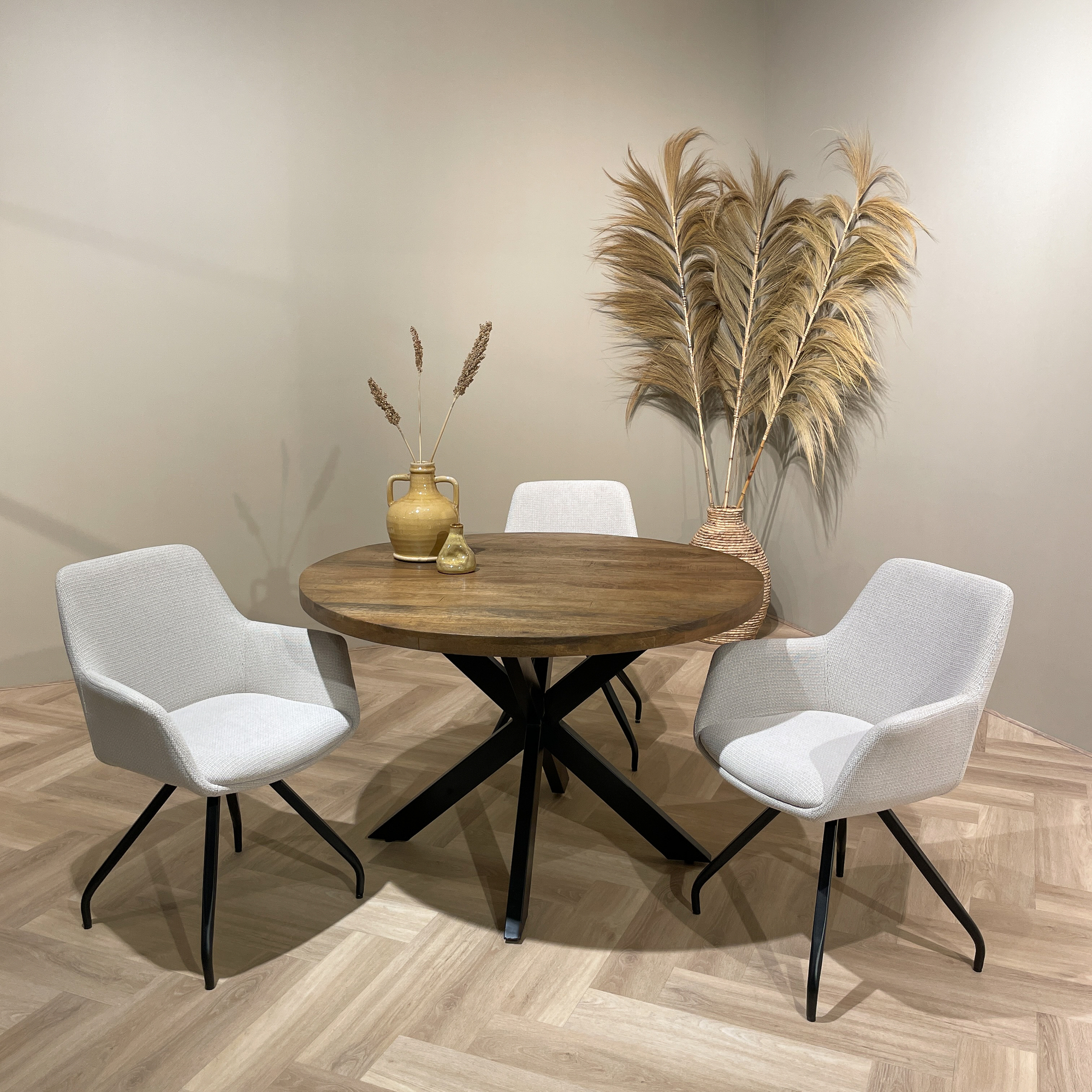 Eettafel Rocky Round Spider 120cm - Livingfurn